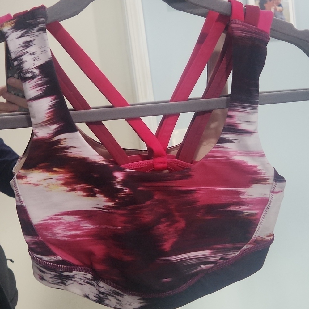 Lululemon Energy Bra *Exhale size 2 - Picture 2 of 5